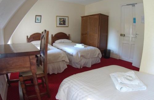 Colombiers-sur-Seulles Hotel | Château Baffy
