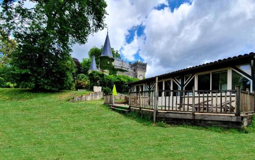 Linxe Bed & Breakfast | Château Belle Epoque - Chambres d'Hôtes & Gîtes
