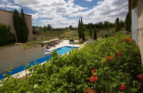 Armissan Bed & Breakfast | Château Catherine de Montgolfier B&B et Gites