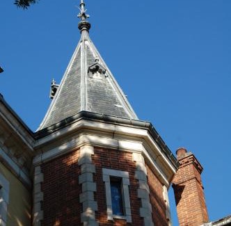 Chatenoy-le-Royal Bed & Breakfast | Château de Corcelle - Chambres et table d'hôtes