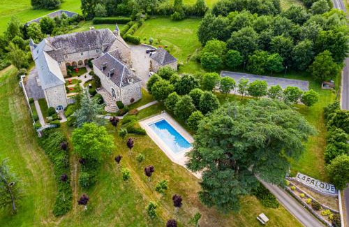 Saint-Geniez-d'Olt Hotel | Château de la Falque, The Originals Relais