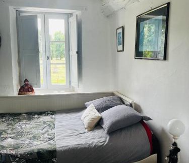 Allonnes House | Château de la Thibaudière - Studio de Madame de Savary