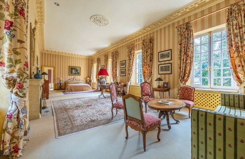 Mainneville Other | Château de Mainneville, sleeps 20 (swimming pool, tennis court and formal gardens)