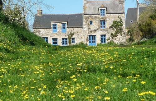 Corseul House | Château de Montafilan - CORSEUL