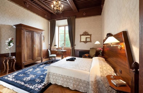 Les Sagnieres Bed & Breakfast | Château de Picomtal