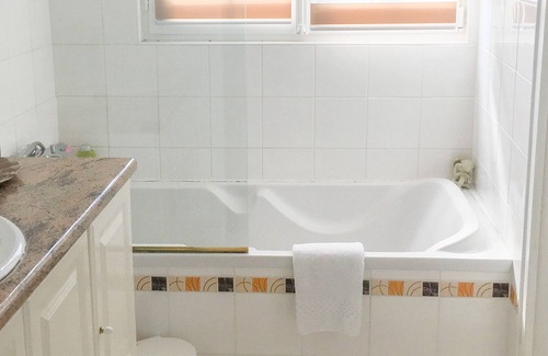 Lussault-sur-Loire Bed & Breakfast | Château de Pintray