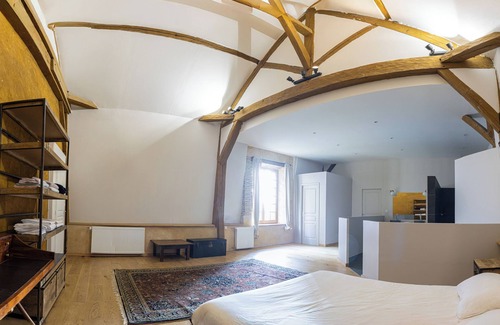 Saint-Fargeau Other | Château de Saint-Fargeau stables