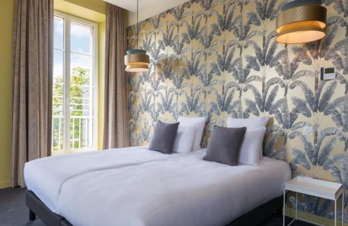 Gaillac Apartment | Château de Tauzies, The Originals Relais