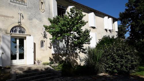 Sainte-Croix-Du-Mont House | Château de Vertheuil