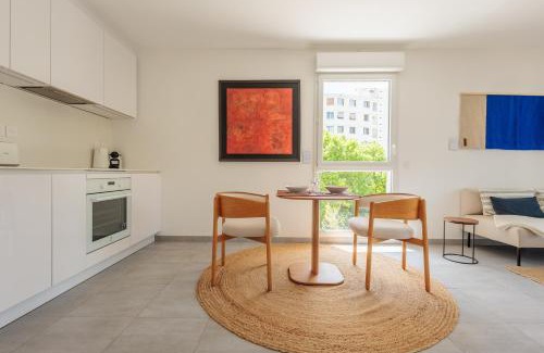 Mazargues Apartment | Château des Calanques - Vue château