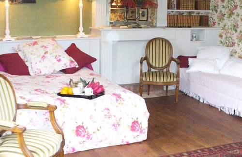 Daon Bed & Breakfast | Château des Lutz