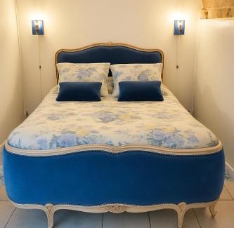 Sedan Apartment | Château des Princes "Prince Cupidon"