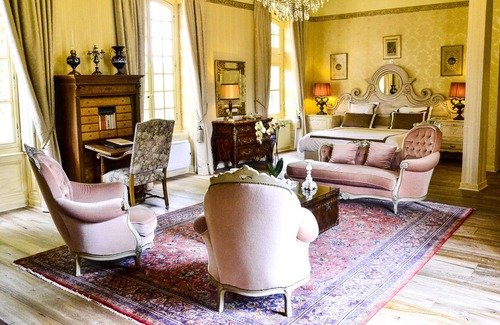 Ouches Other | Château Dorigny