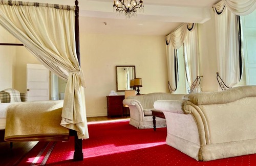 Tierce Bed & Breakfast | Château La Bainerie
