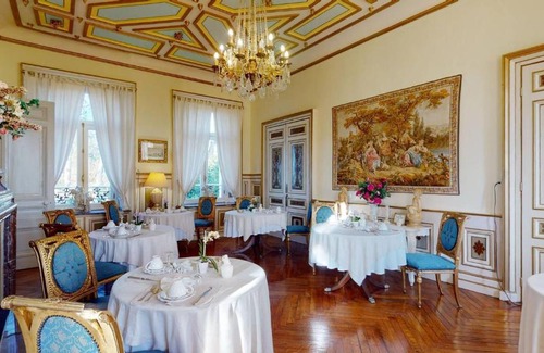 Wailly-Beaucamp Bed & Breakfast | Château "Le Castel des Anges"