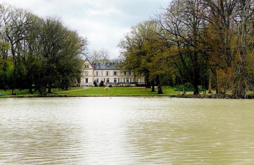 Villeny Bed & Breakfast | Château Les Villiers - Au cœur de la Sologne