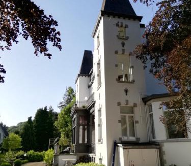 Esneux Apartment | Château Martin