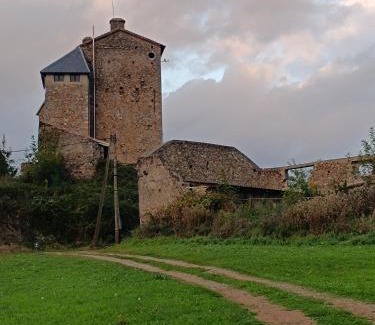 Montegut Bed & Breakfast | Château Montegut Rustique