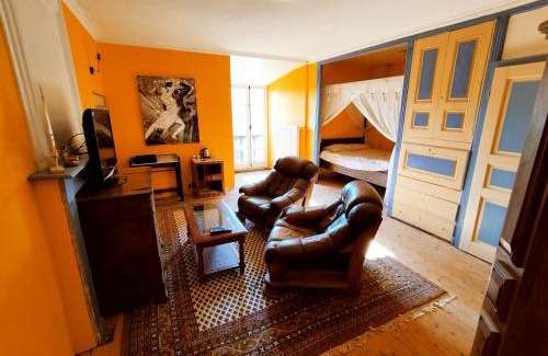 Montegut Bed & Breakfast | Château Montegut Rustique