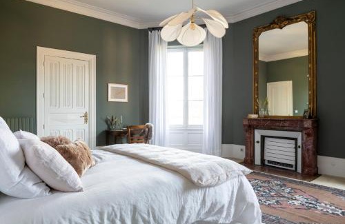 Saint-Andre-du-Bois Bed & Breakfast | Château Toulouse-Lautrec