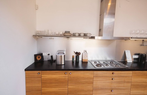 Chatelain Apartment | Châtelain III