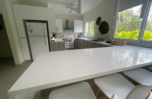 Puerto San Jose House | CH037 Casa Grande con Playa