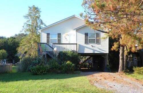 Colington Harbour House | CH101- Bay House