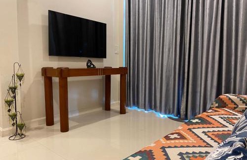 Cha-am Villa | Cha-am Mountain View Nature House 3 Bed 2 Bath