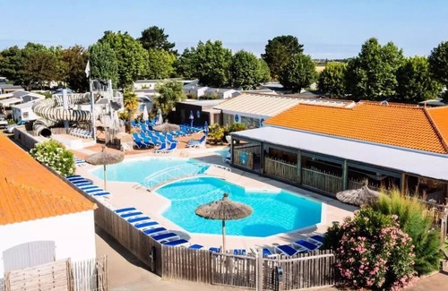Longeville-sur-Mer House | Chadotel La Bolée d'Air * - C- Mobil home Adriatic - 2 bedrooms 4 people