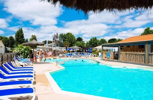 Longeville-sur-Mer House | Chadotel La Bolée d'Air * - C- Caribbean mobile home - 2 bedrooms for 6 people