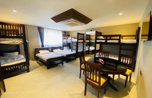 KK Nagar Hotel | Chakkra Grand