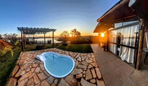 Alexania House | Chalé Mirante, piscina, cachoeira, lago e vista espetacular