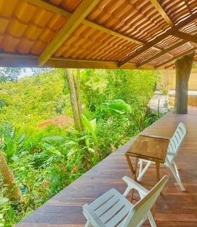 Guaratiba House | Chalé na Montanha no Recreio dos Bandeirantes - Linda Vista da Floresta - Perto de lindas praias