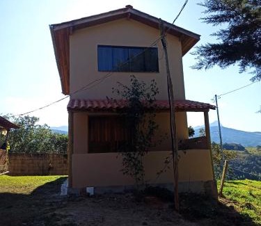 Aiuruoca Ski Chalet | Chalé Vista do Vale Cangalha