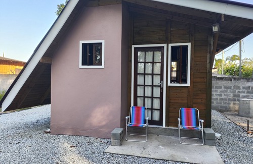 Balneario Praia do Leste Ski Chalet | Chalé da Praia Lugar Aconchegante em Pontal do Paraná Seu pet e bem Vindo!
