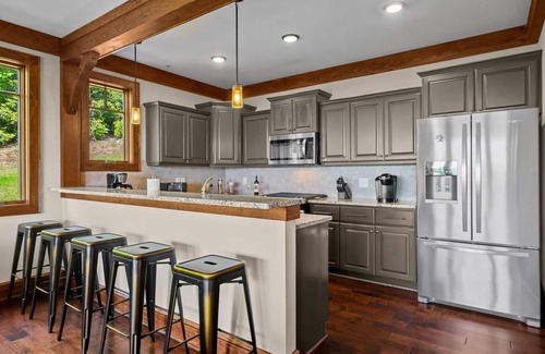 Boone Condo | Chalakee Lodge C512- Mountain View, Gated Resort, Indoor/Outdoor Pools and Hot Tub, Fitness Area,.