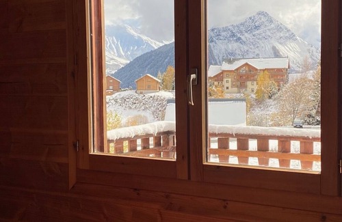 La Toussuire Ski Chalet | CHALET 12-14 Persons 200 Metres from the slopes