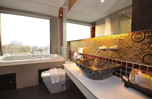 Hua Hin Hotel | Chalelarn Hotel Hua Hin