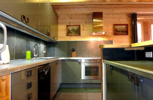 Landry Ski Chalet | CHALET 16 pers WEEKEND & WEEKEND SAUNA free funicular shuttle ARC 1600