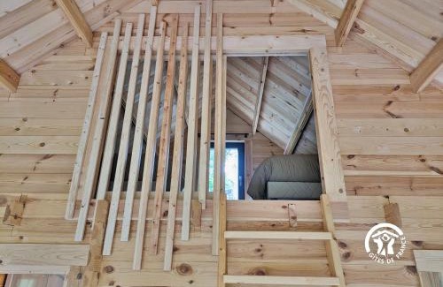 Saint-Berthevin House | Chalet 25 Le Vicoin, Camping de Coupeau, 4 personnes
