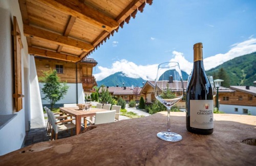 Schonbach Ski Chalet | Chalet #4 - Edelweiss