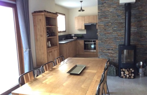 Oz-en-Oisans Ski Chalet | Chalet 6/8 people, Oz en oisans close to the Alpe d'Huez ideal ski, hiking
