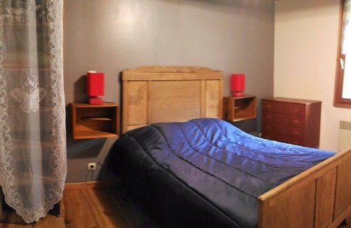 Planay Ski Chalet | Chalet 6 people comfortably, € 470 Week € 180 WE