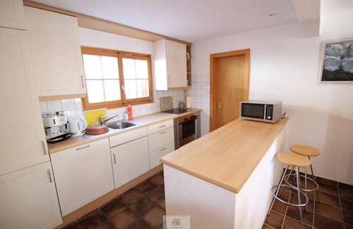 Anzere Ski Chalet | Chalet (6 pers.) with 3 bedrooms, each with 2 single beds. Living room, dining room with TV, firepla