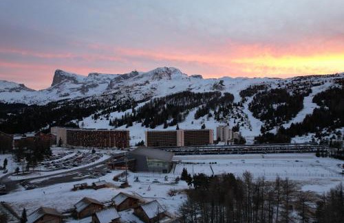 Saint-Etienne-en-Devoluy Ski Chalet | Chalet 6 personnes Super Dévoluy