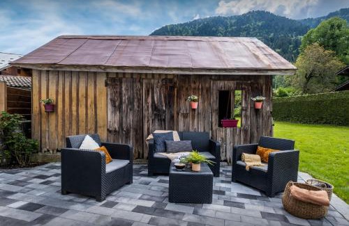 Thones House | Chalet 65bis - OVO Network