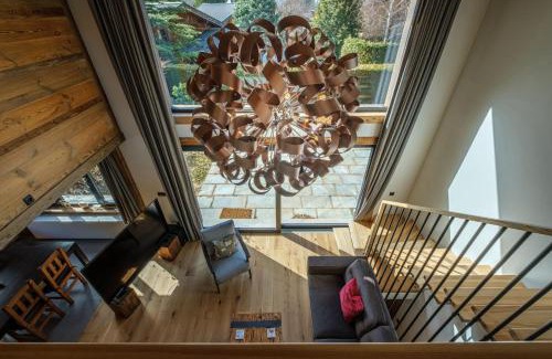 Chamonix-Mont-Blanc Ski Chalet | Chalet 8 Etoiles