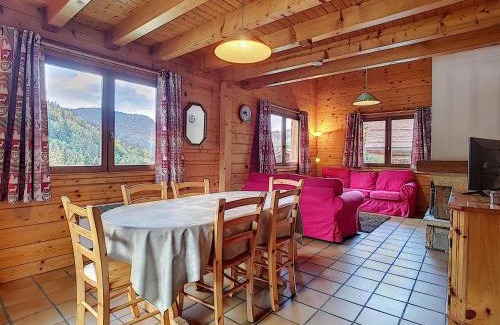 La Clusaz Ski Chalet | Chalet 8 pers à La Clusaz avec cheminée et parking privé - FR-1-818-55
