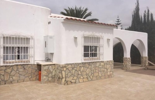 Puerto Rey House | CHALET A 100 M DE LA PLAYA. 933