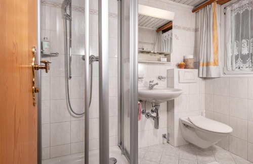 Zermatt City Centre Apartment | Chalet Aeschhorn